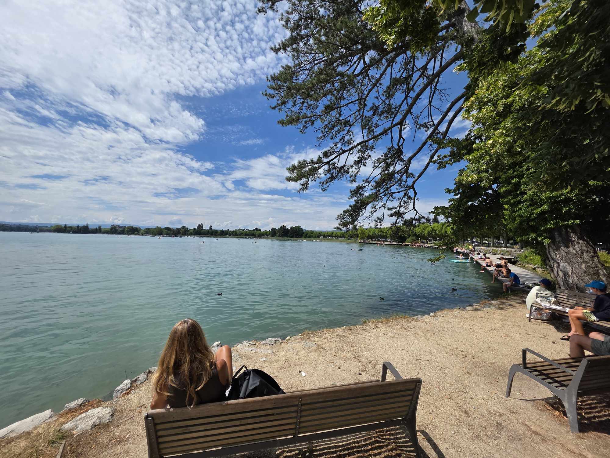 Relaxen aan de oevers van Lac d'Annecy